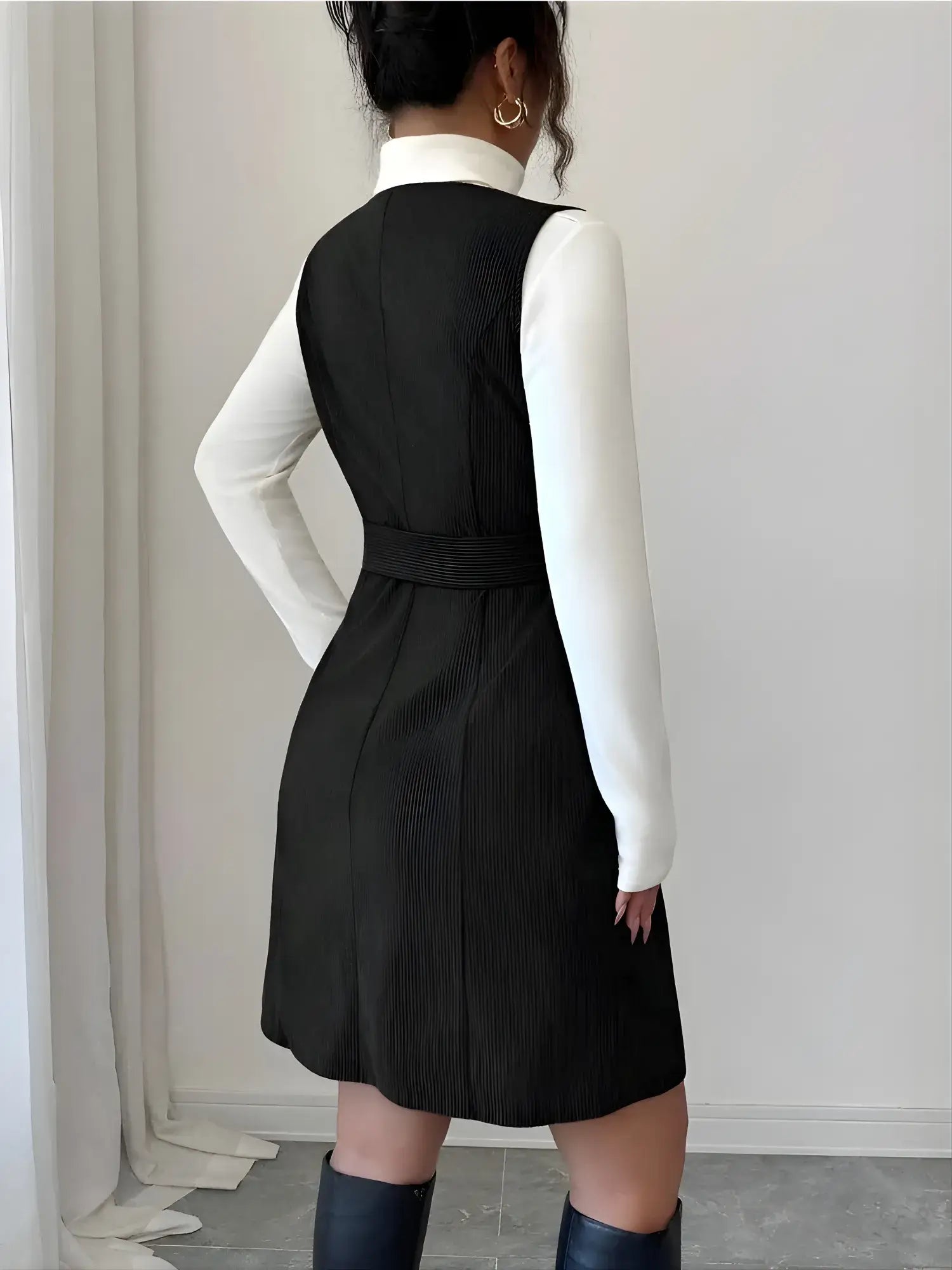 zelzis black pinafore dress with white inner for women stylish sleeveless button front belted above knee party wear western outfit regular fit trendy layered dress